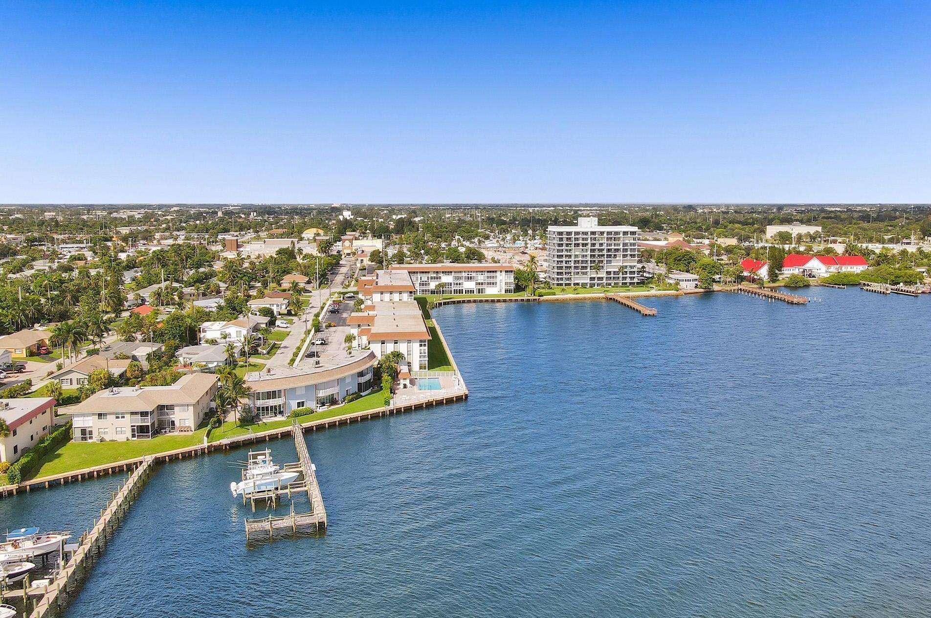 WILSHIRE WEST CONDOS - Residential Lease