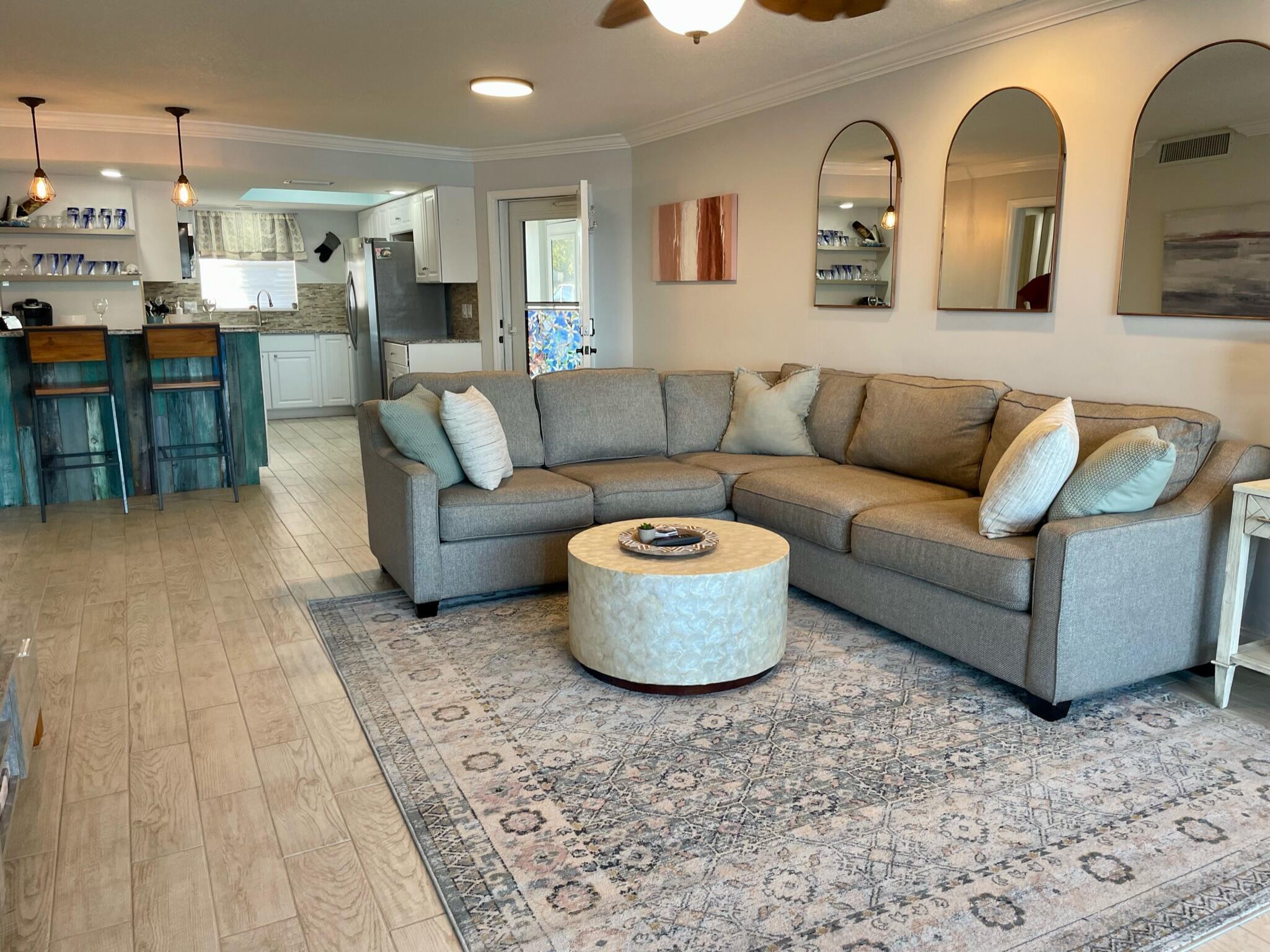 WILSHIRE WEST CONDOS - Residential Lease
