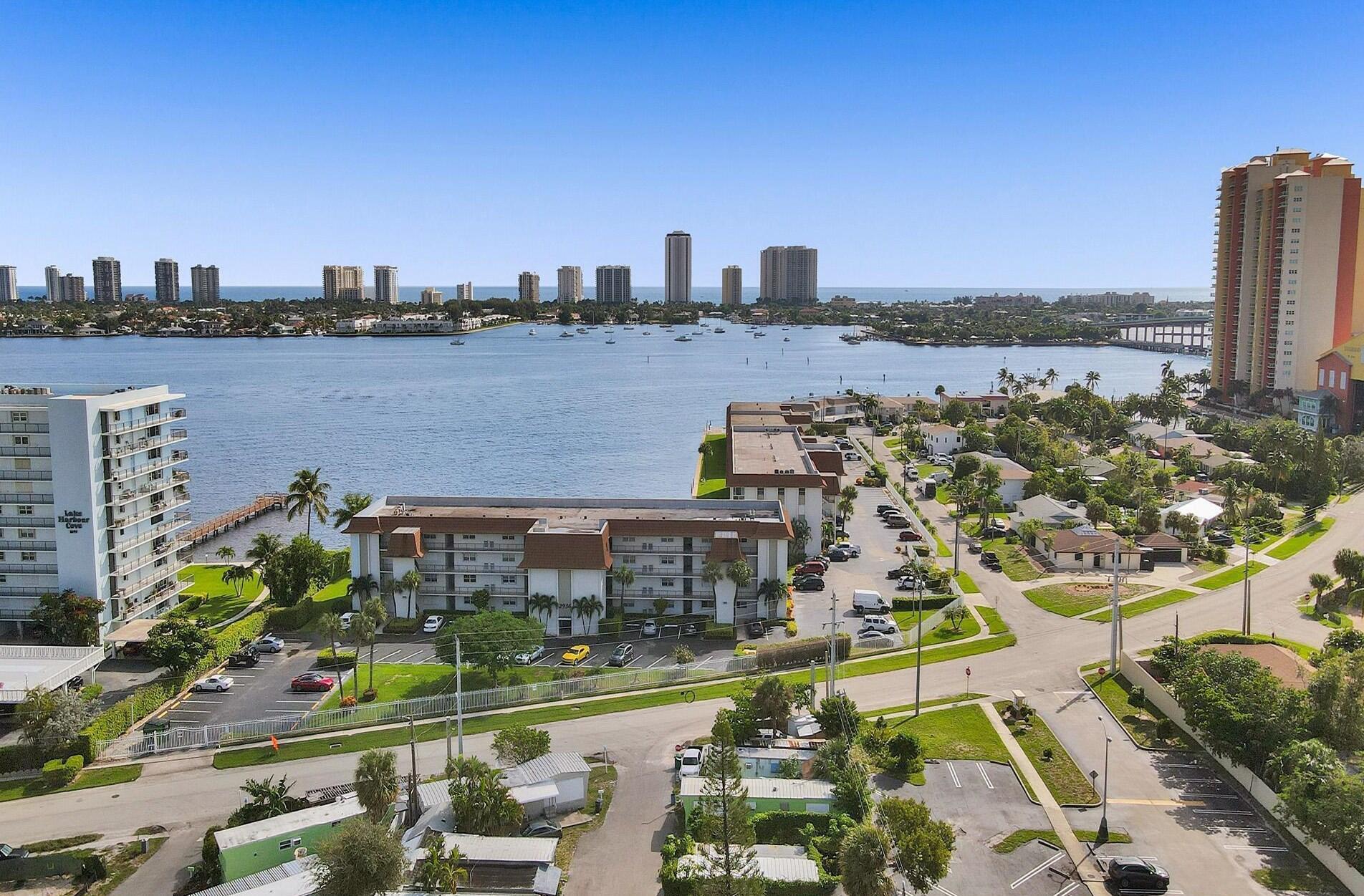 WILSHIRE WEST CONDOS - Residential Lease