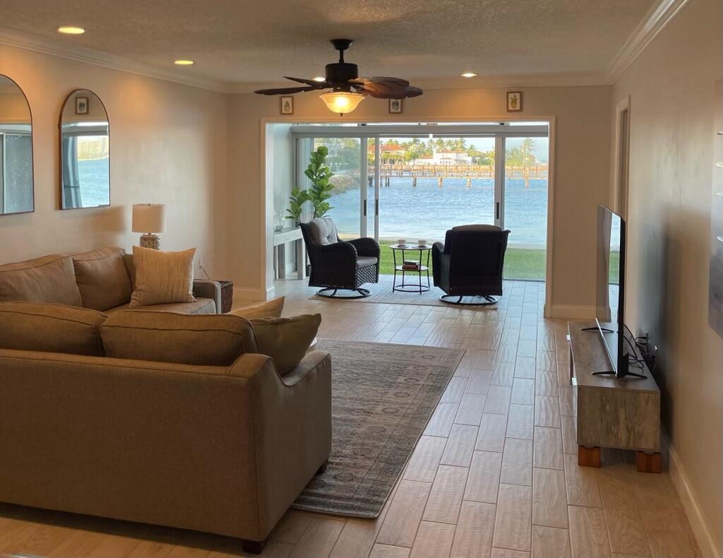 WILSHIRE WEST CONDOS - Residential Lease