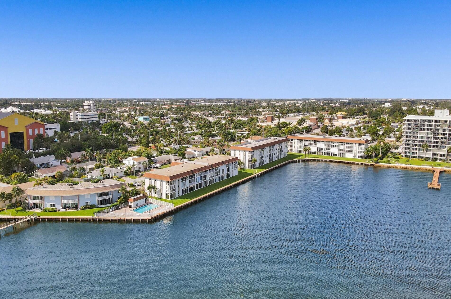 WILSHIRE WEST CONDOS - Residential Lease