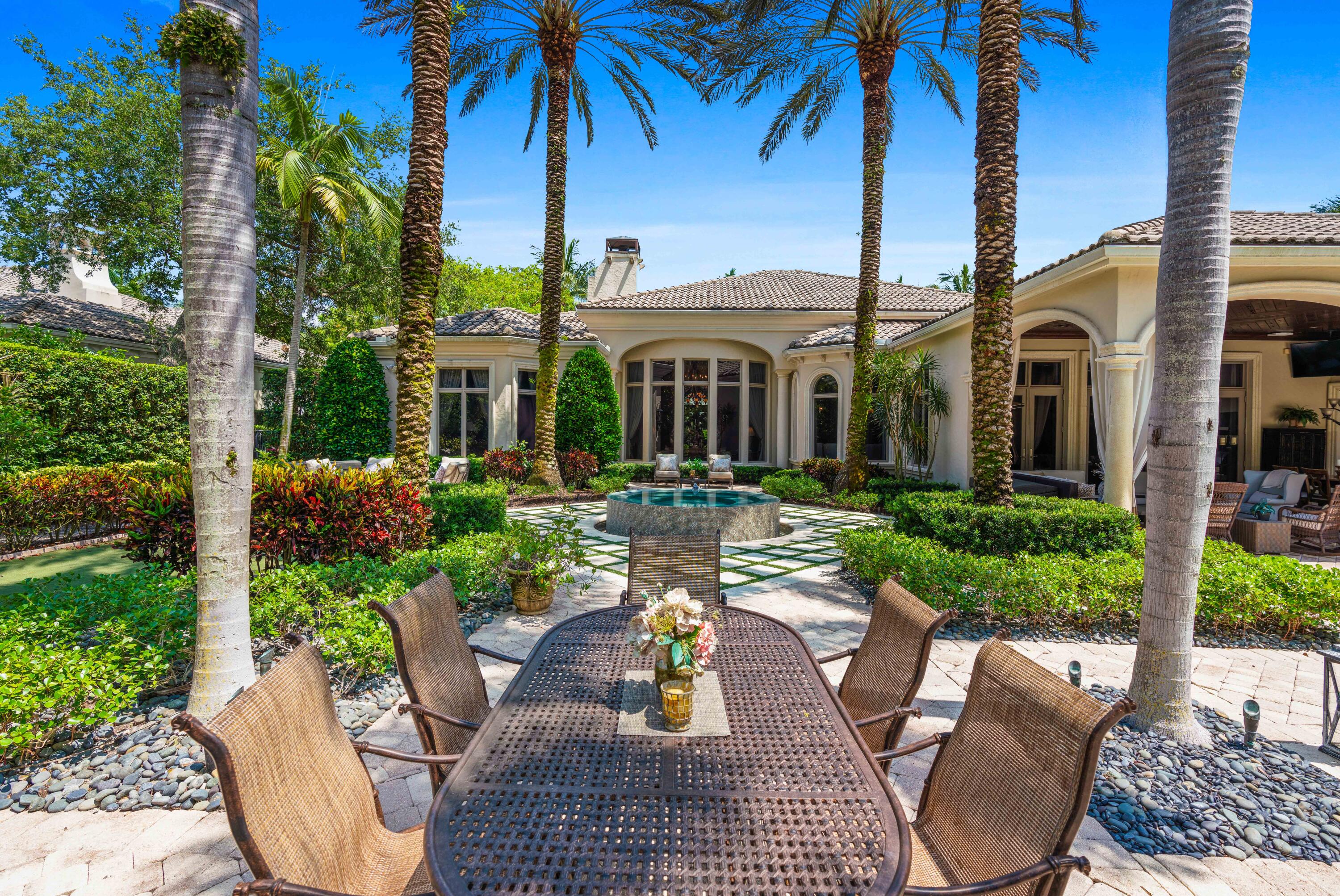 OLD PALM 4 - Residential