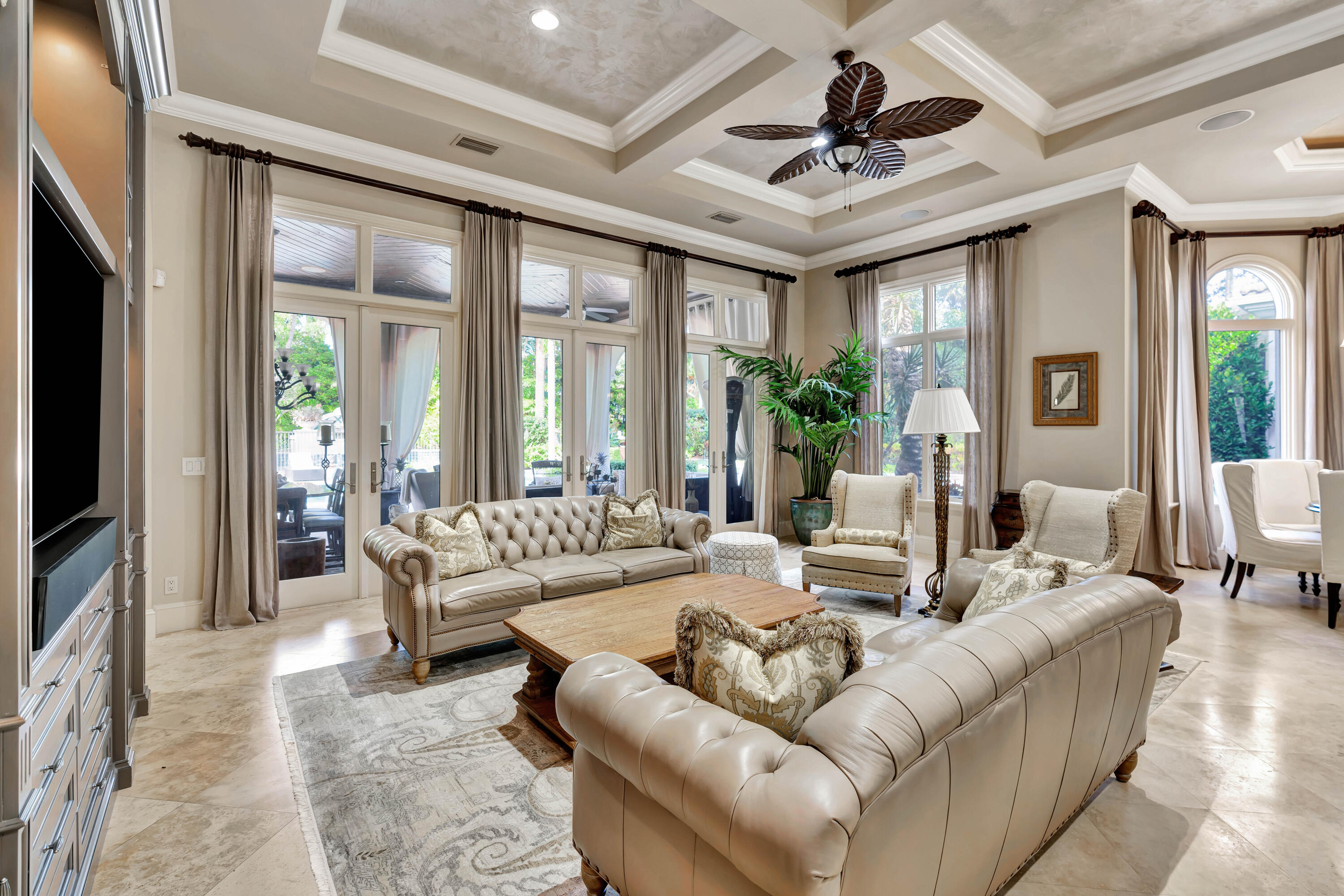 OLD PALM 4 - Residential