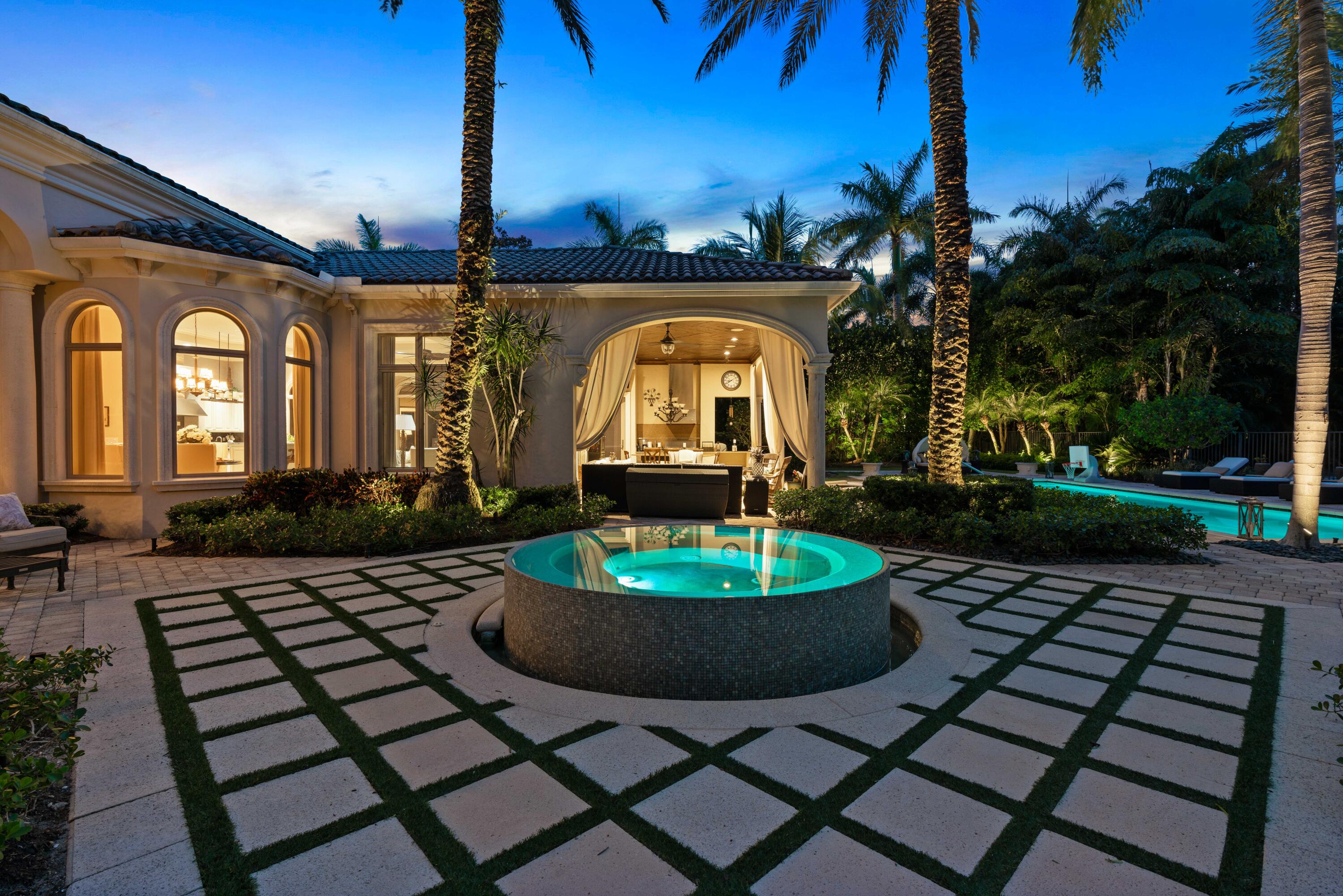 OLD PALM 4 - Residential