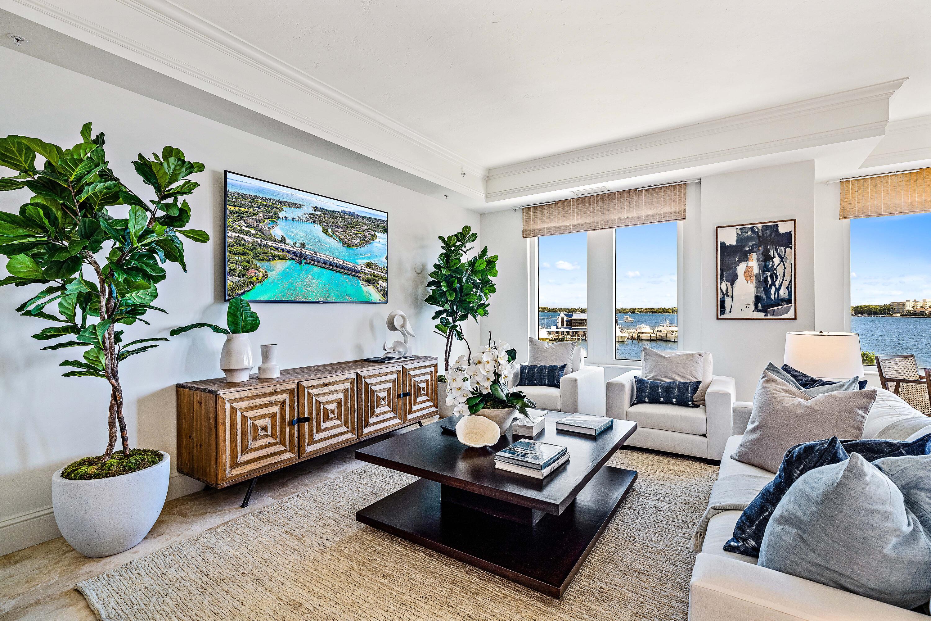 ONE WATERMARK PLACE OF THE PALM BEACHES CONDOMINIU - Residential