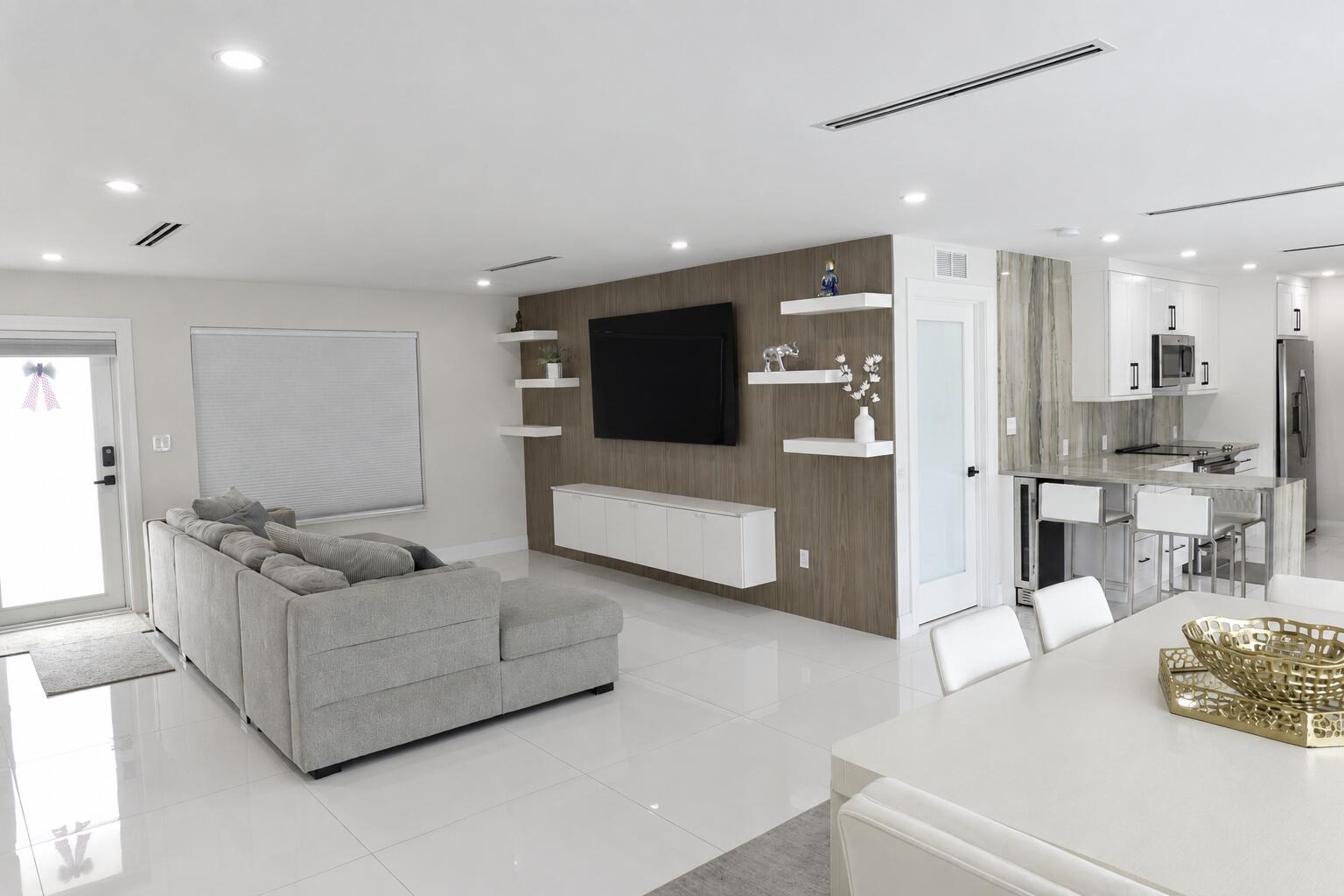 FAIRLAWN 1ST ADD - Residential