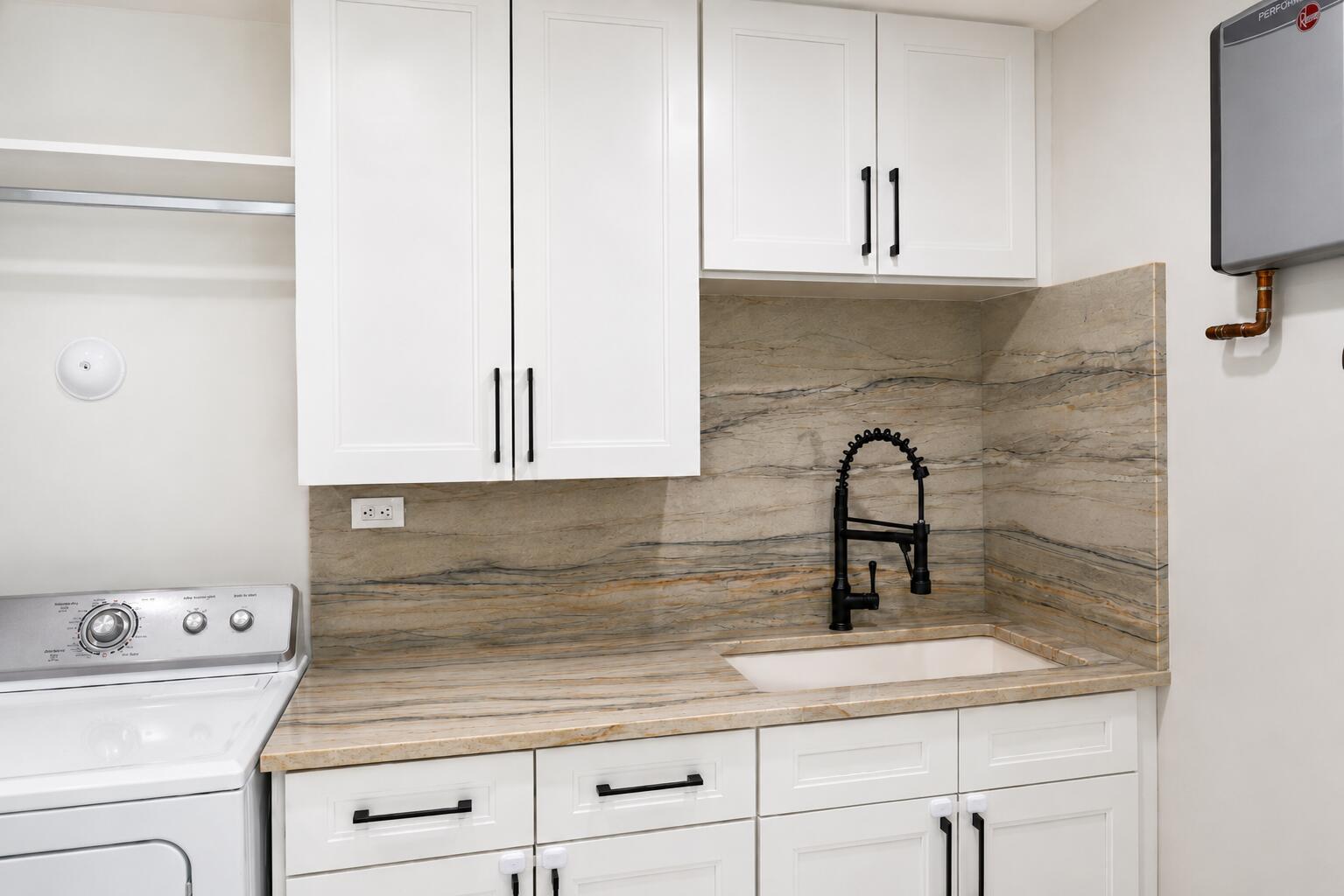 FAIRLAWN 1ST ADD - Residential
