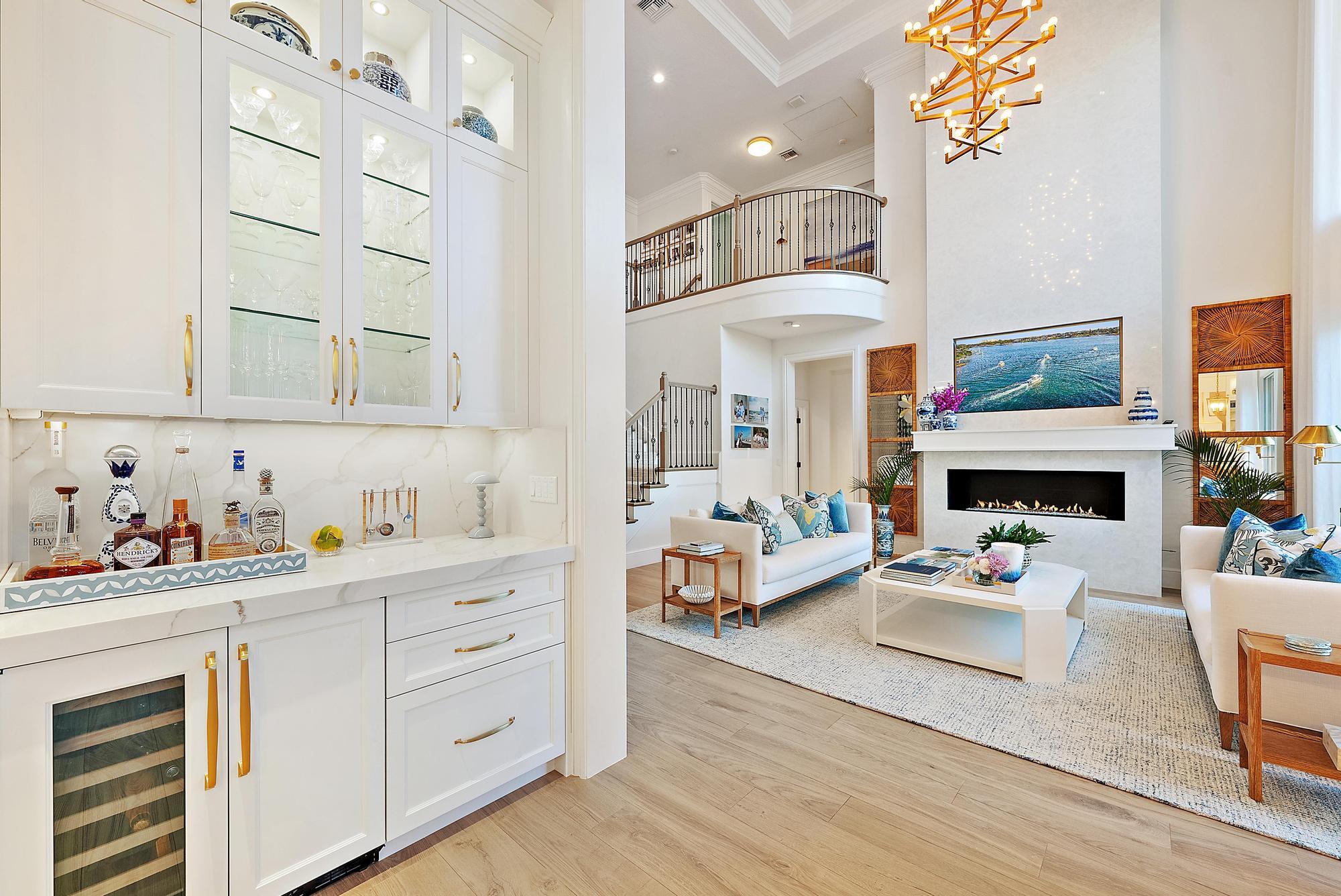 JUPITER COUNTRY CLUB - Residential Lease