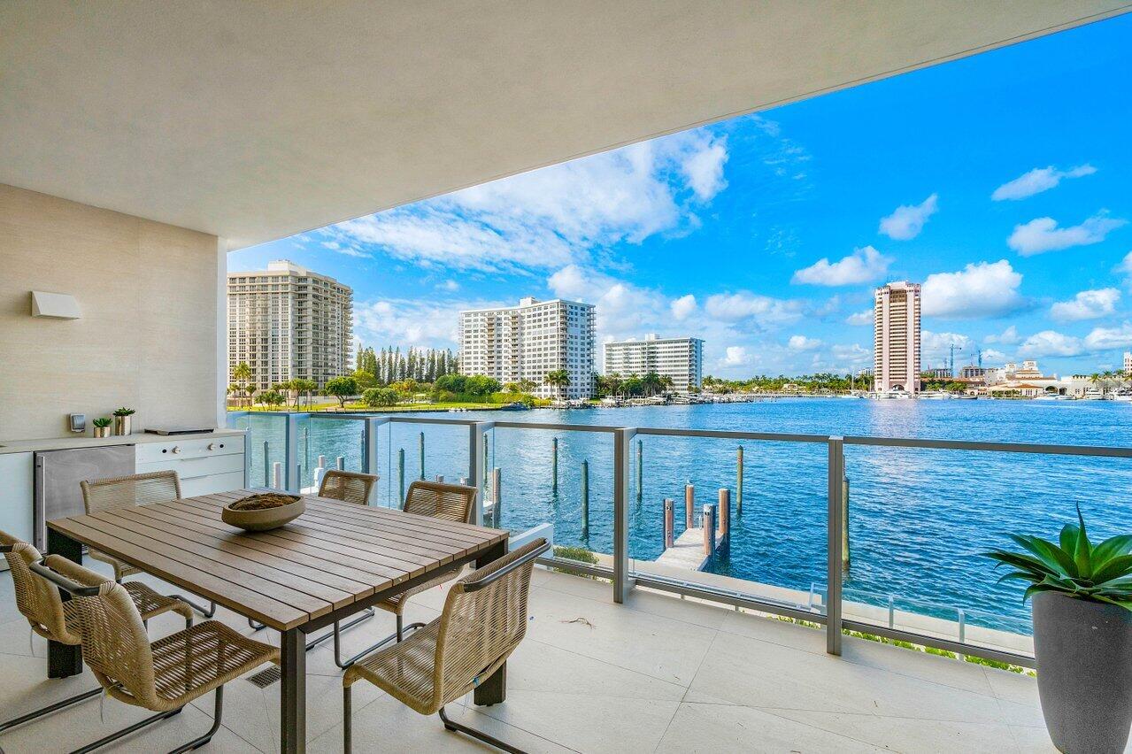 BOCA BEACH RESIDENCES - Residential