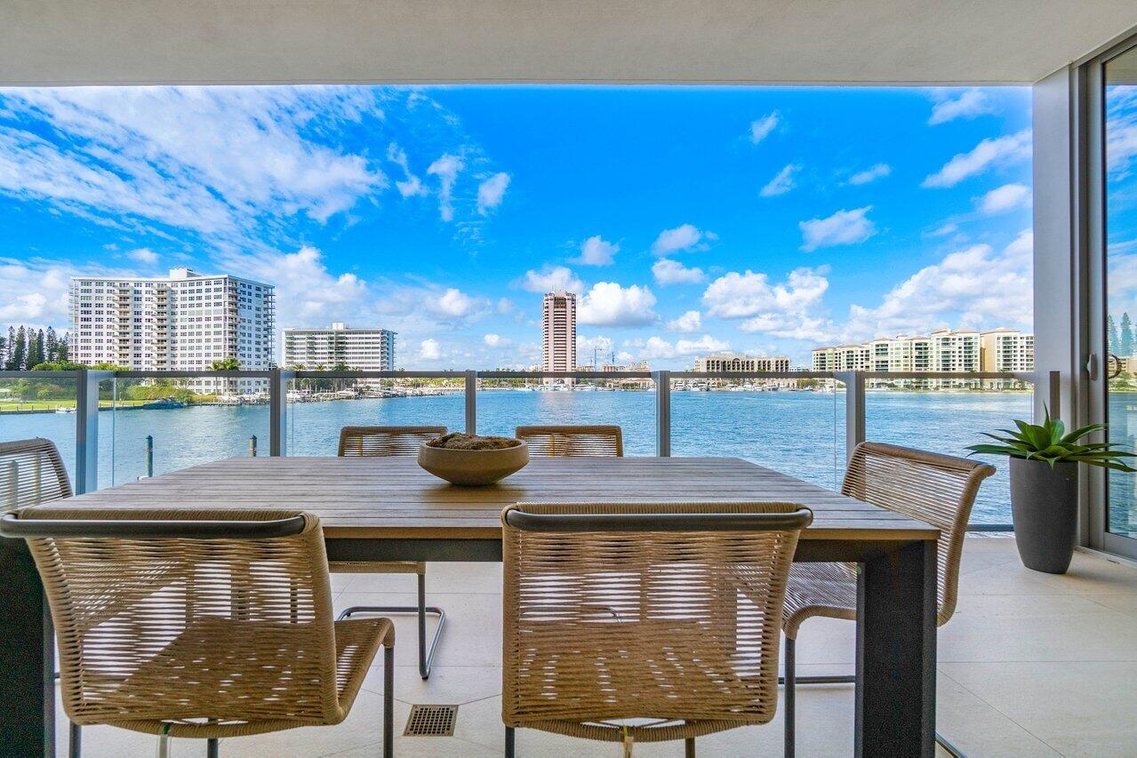 BOCA BEACH RESIDENCES - Residential