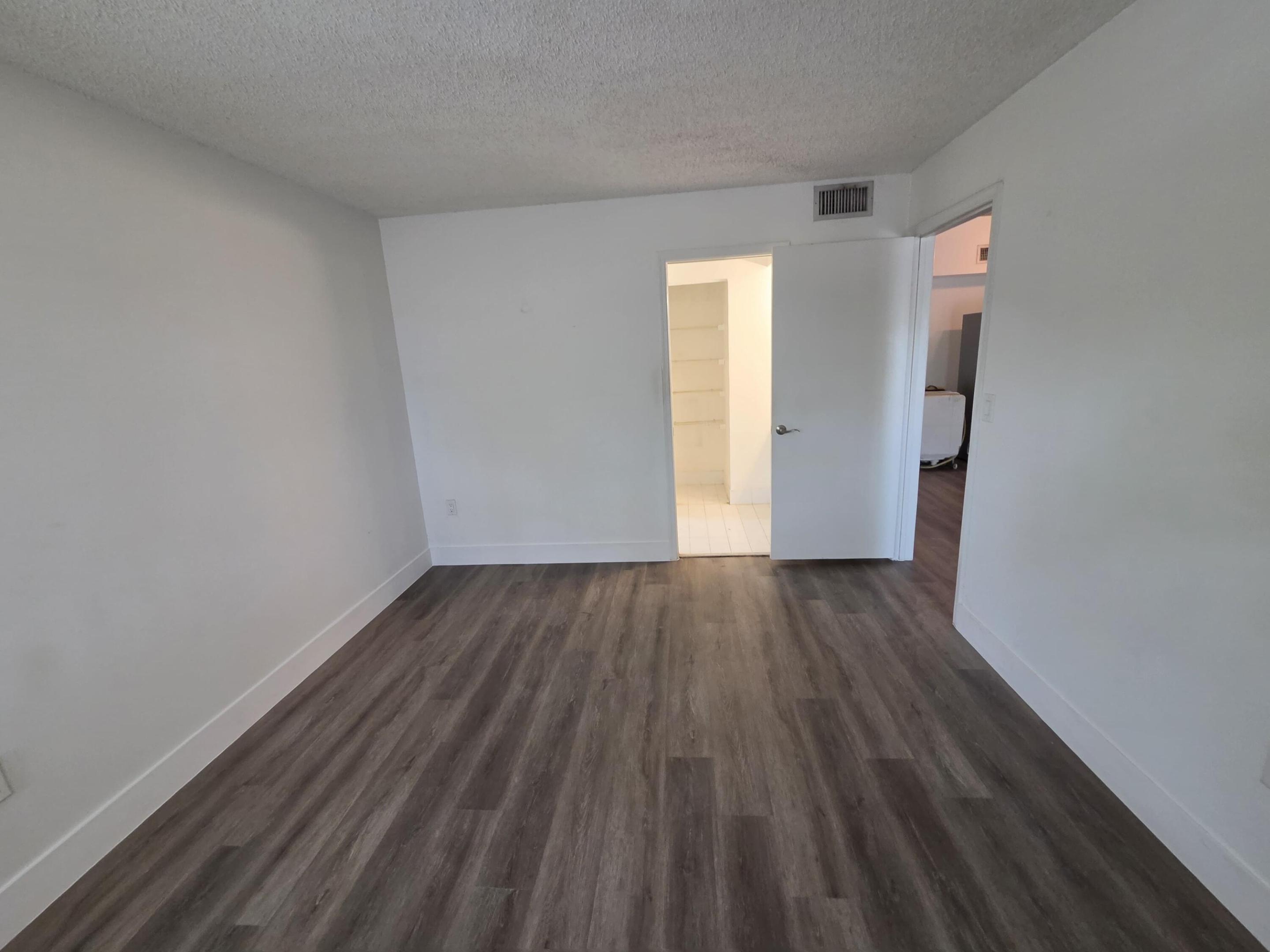St Andrews Condo - Residential