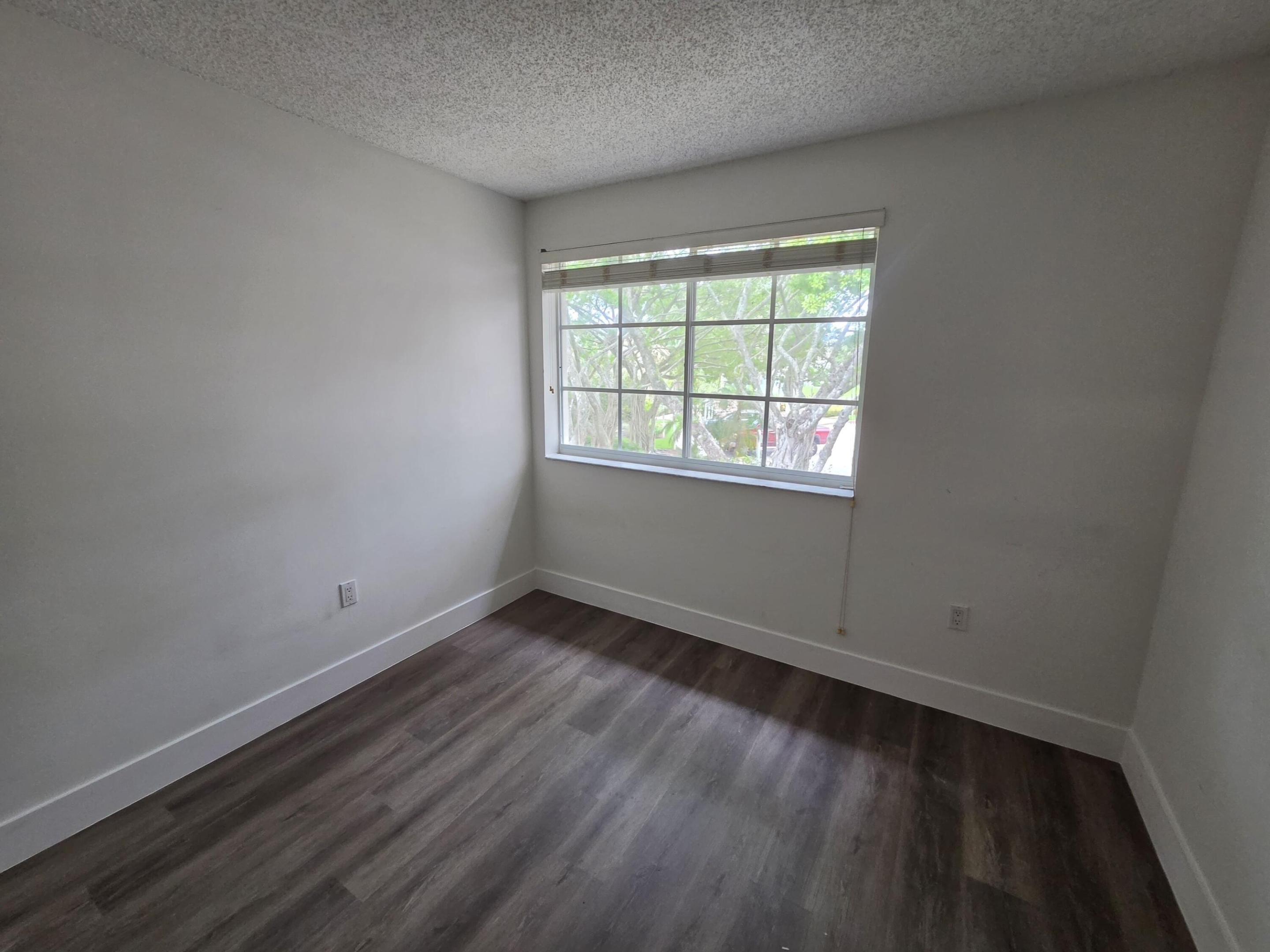 St Andrews Condo - Residential