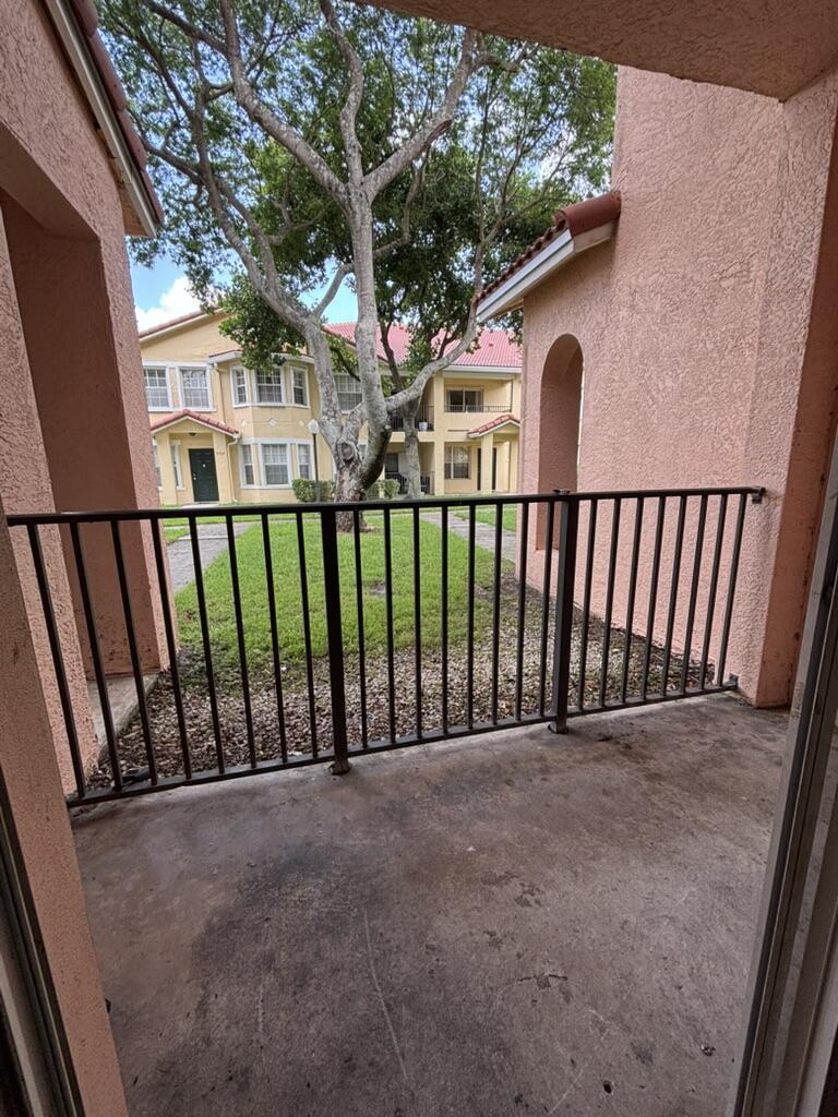 BELMONT AT NORTH LAUDERDALE - Residential Lease