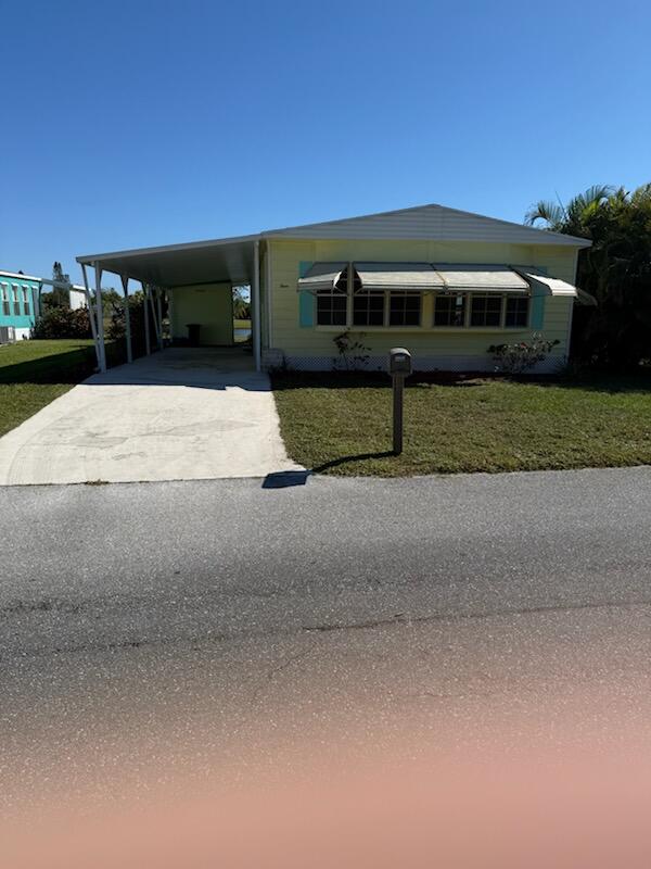 WELL KEPT HOME WITH AC AND ROOF INSTALLED WITHIN 5 YEARS. SECURITY SYSTEM, ALL WINDOWS IN EXCELLENT CONDITION. REAR AND FRONT OF HOUSE WITH LAKE VIEWS.