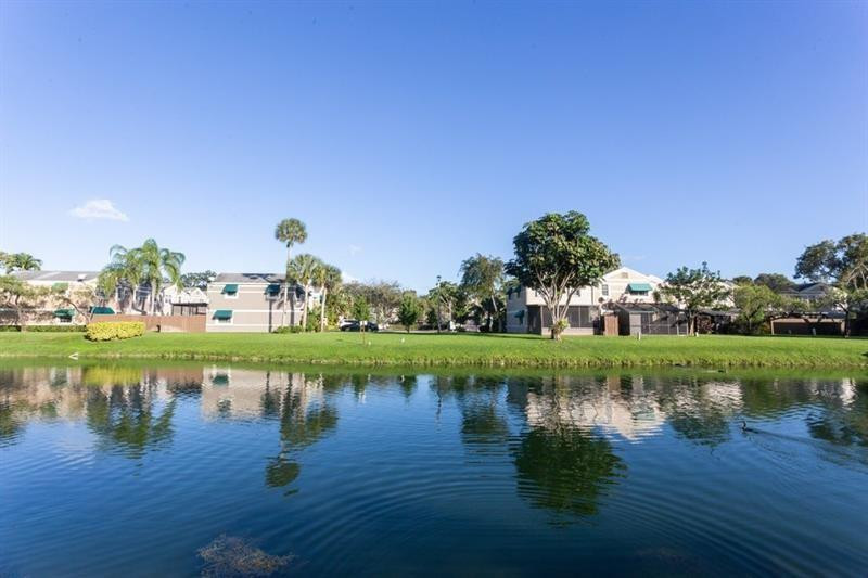 FLAMINGO GARDENS PHASE FOUR - Residential Lease