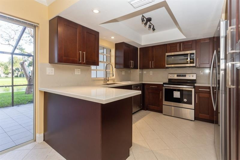 FLAMINGO GARDENS PHASE FOUR - Residential Lease