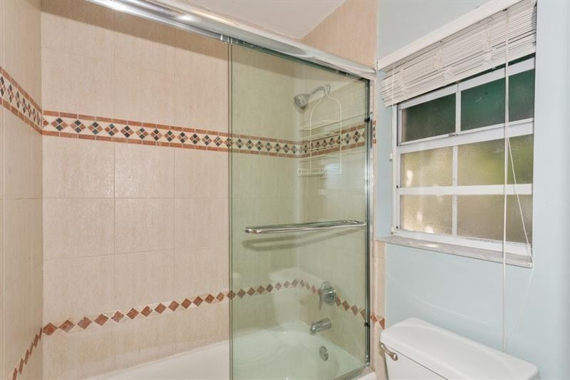 FLAMINGO GARDENS PHASE FOUR - Residential Lease