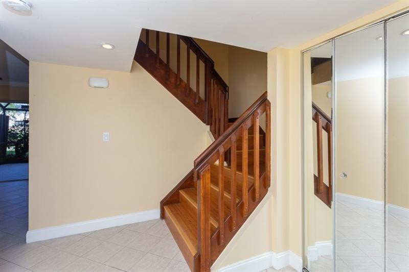 FLAMINGO GARDENS PHASE FOUR - Residential Lease