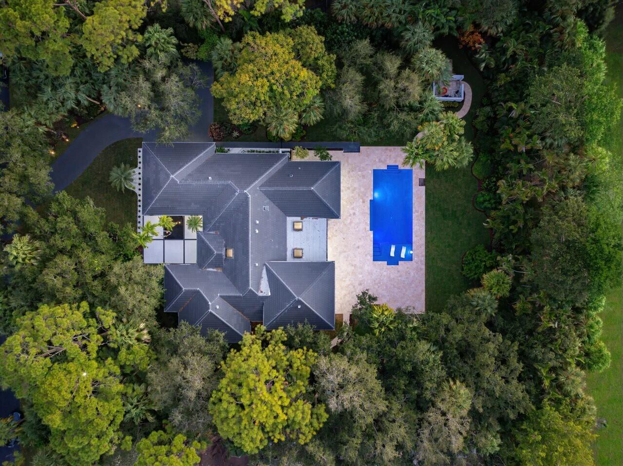 FOXE CHASE - Residential