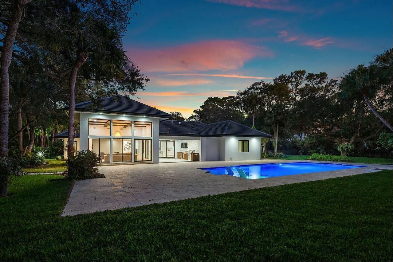 FOXE CHASE - Residential