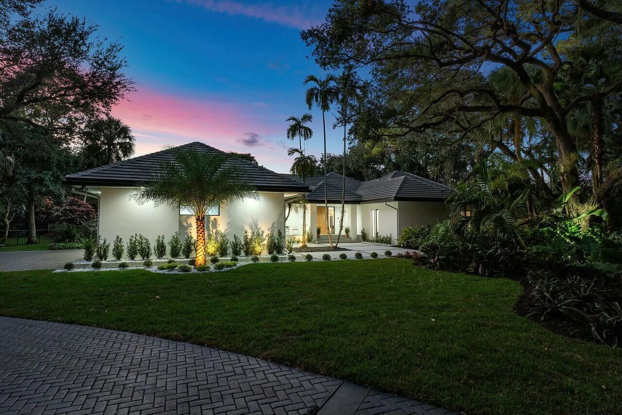 FOXE CHASE - Residential