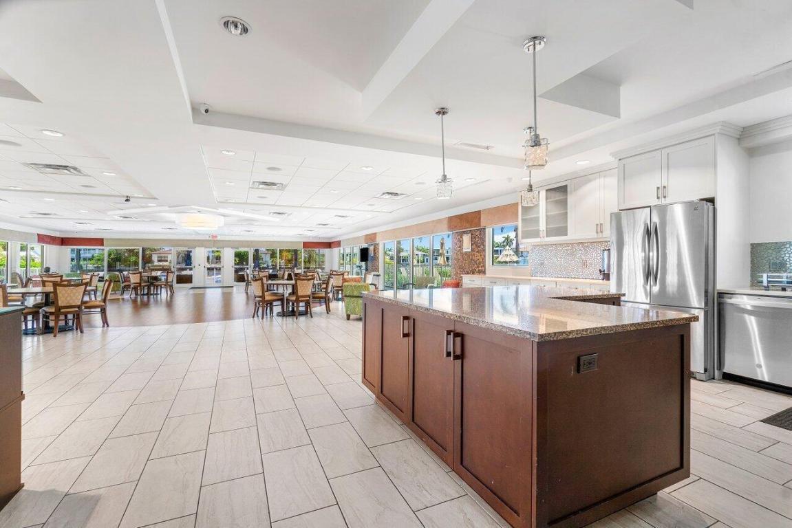 Seagate of Highland Condo - Residential