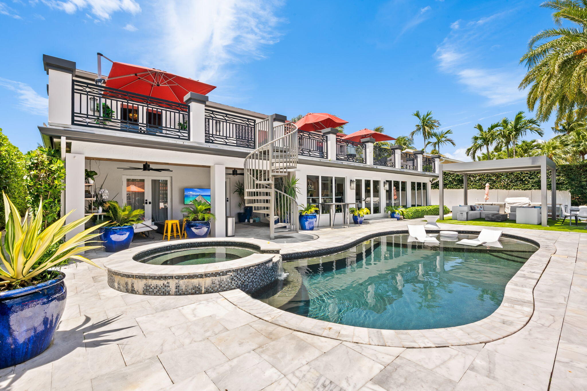 CORAL RIDGE COUNTRY CLUB - Residential