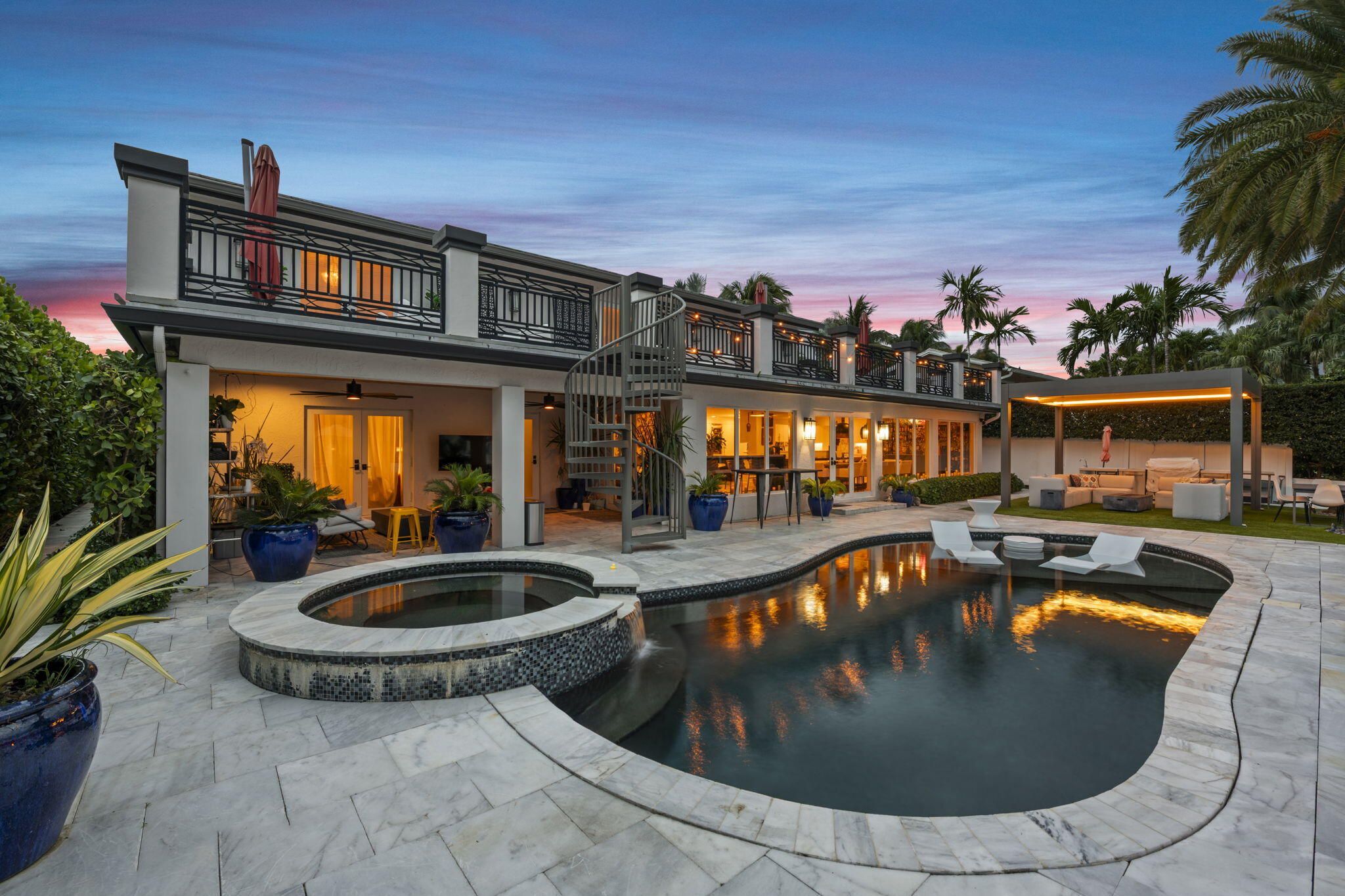 CORAL RIDGE COUNTRY CLUB - Residential