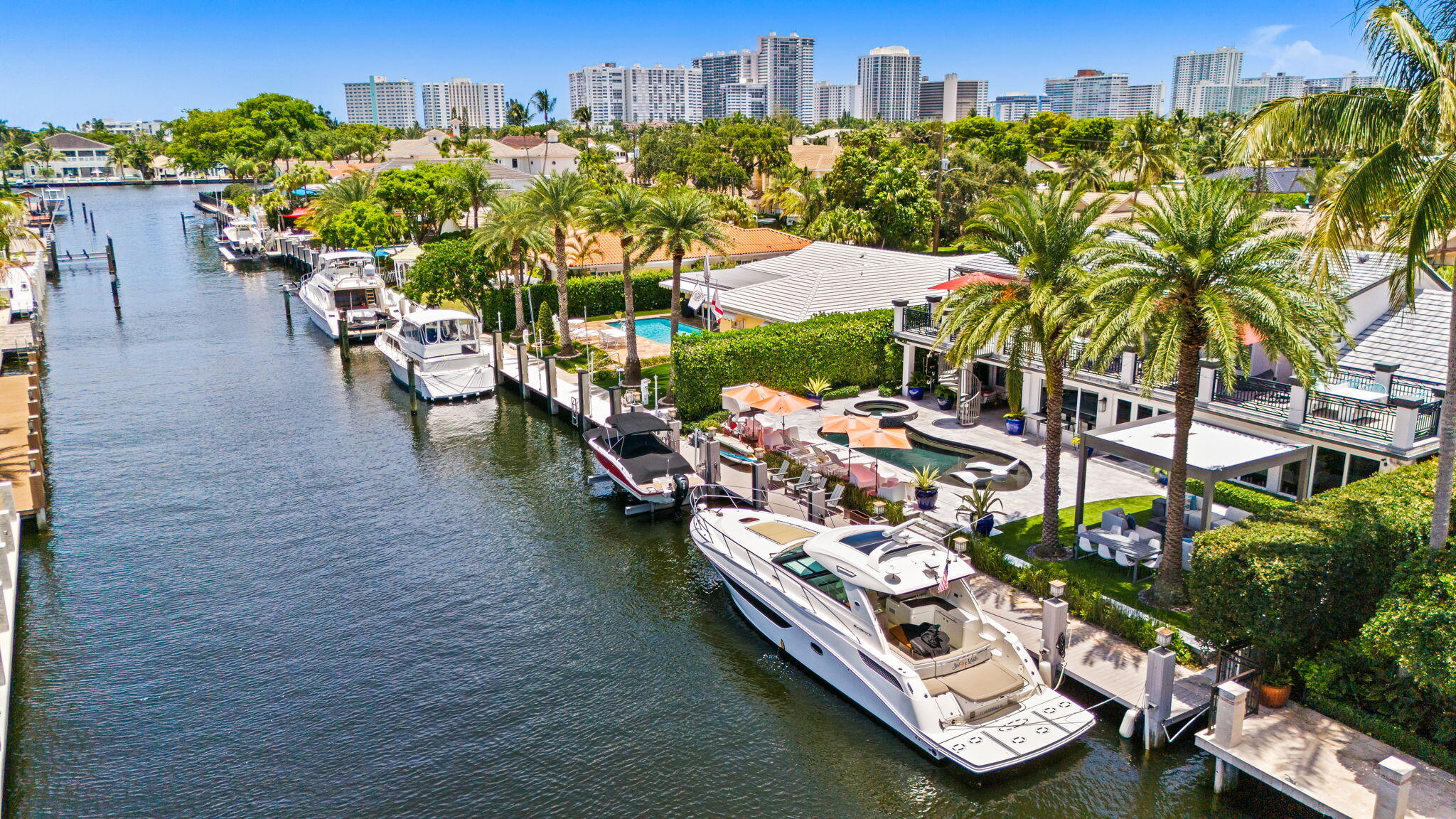 CORAL RIDGE COUNTRY CLUB - Residential