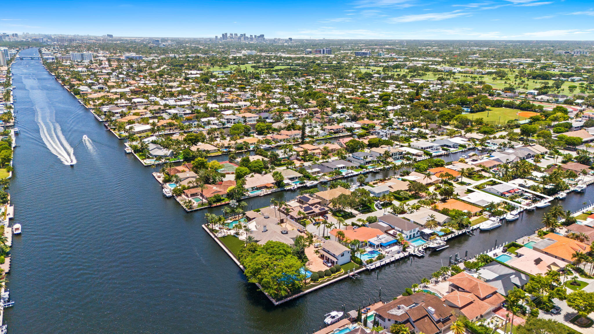 CORAL RIDGE COUNTRY CLUB - Residential