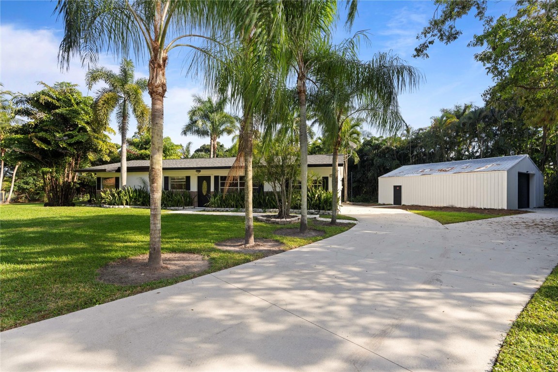 Fla Fruit Lands Co Sub 1 - Residential Lease