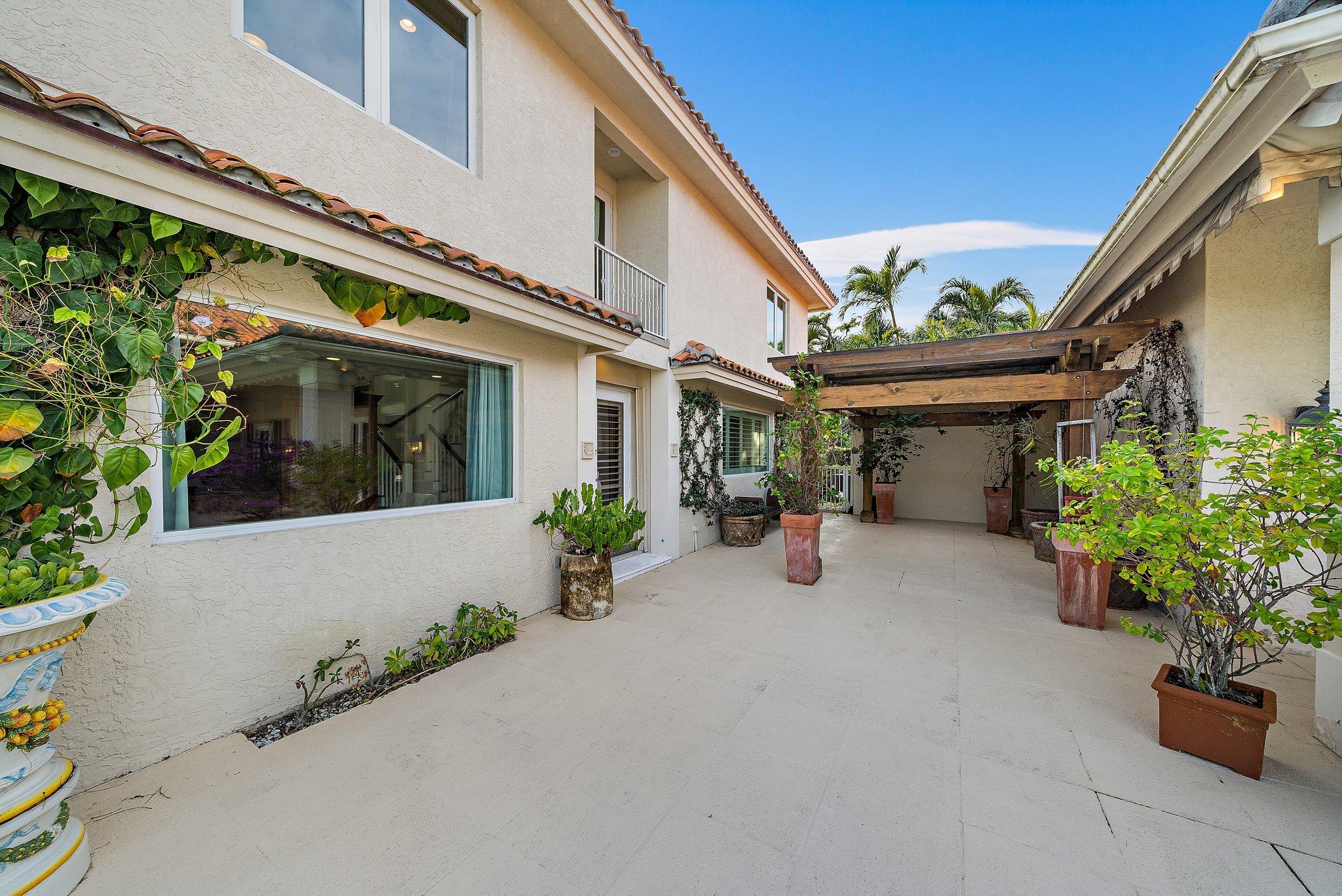 FRENCHMANS CREEK PAR B - Residential