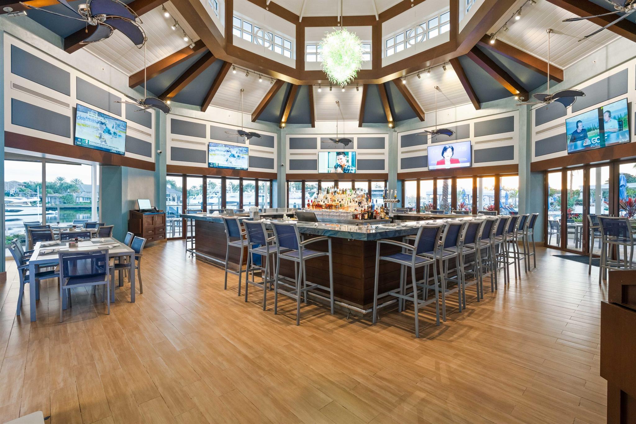 ADMIRALS COVE - Residential