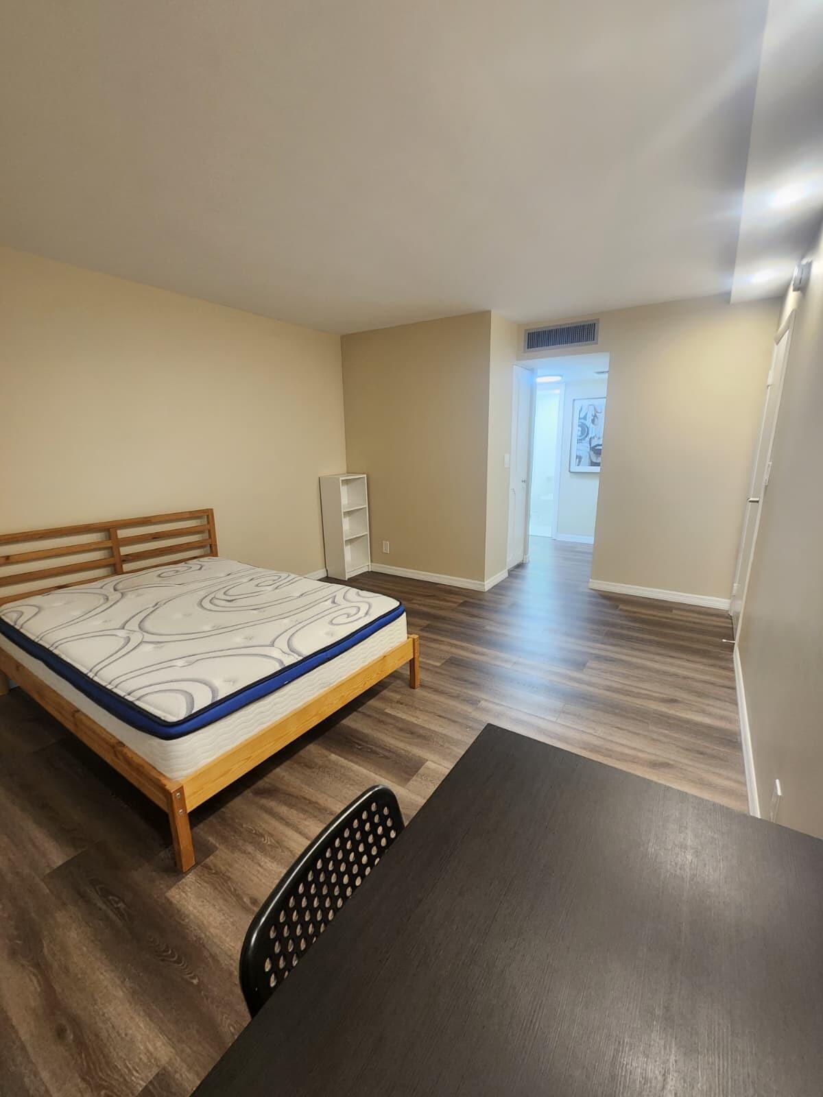 BRAVURA II CONDO - Residential Lease