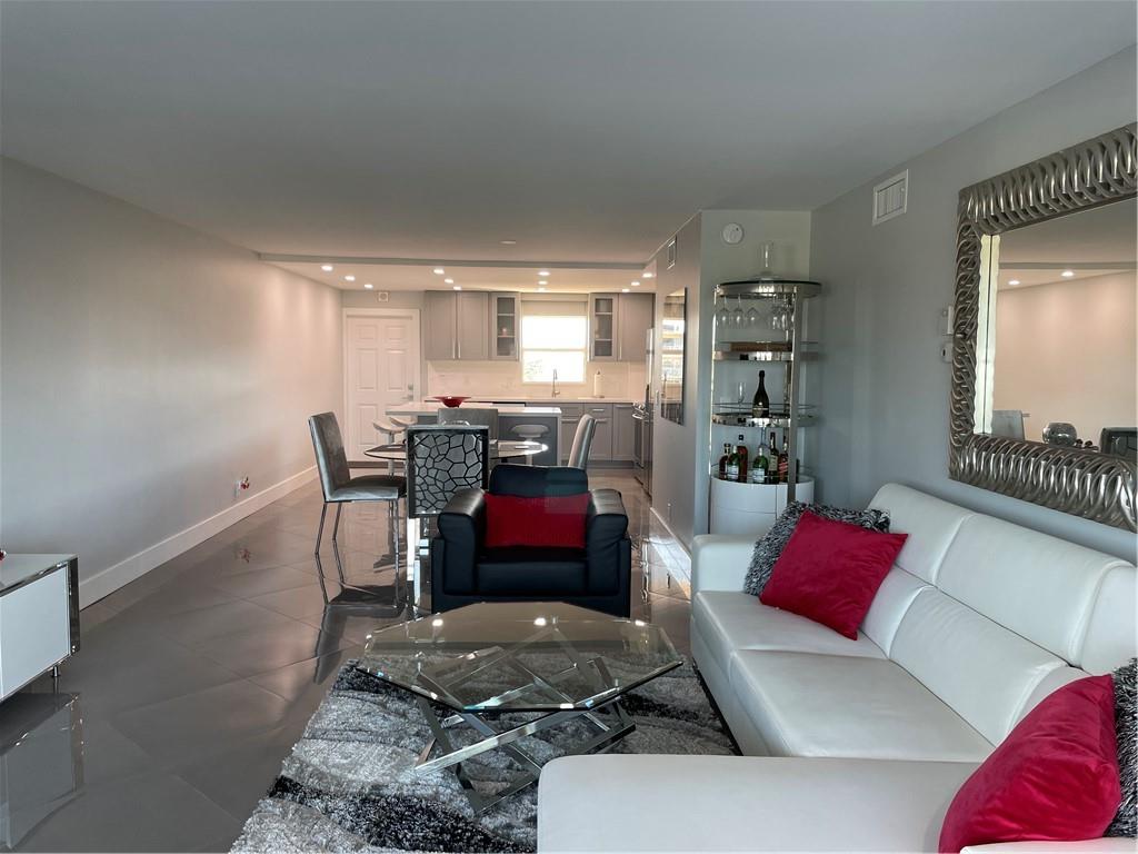 Hillsboro Island House - Residential