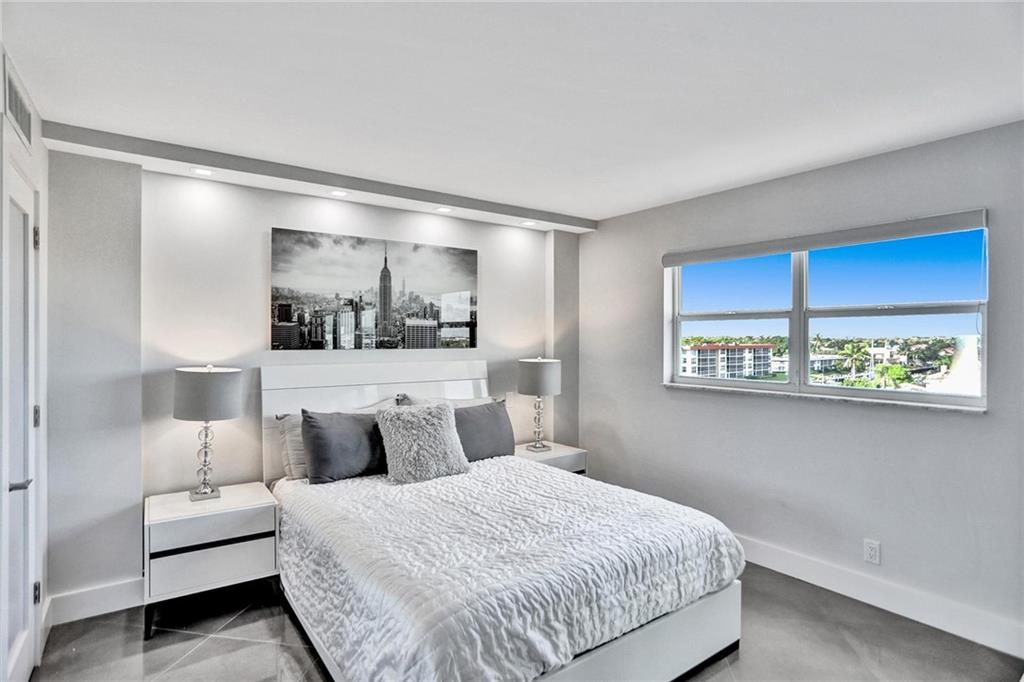Hillsboro Island House - Residential