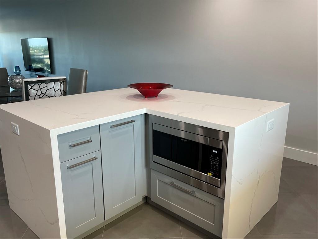Hillsboro Island House - Residential