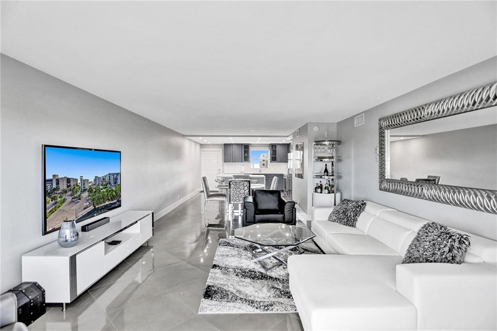 Hillsboro Island House - Residential