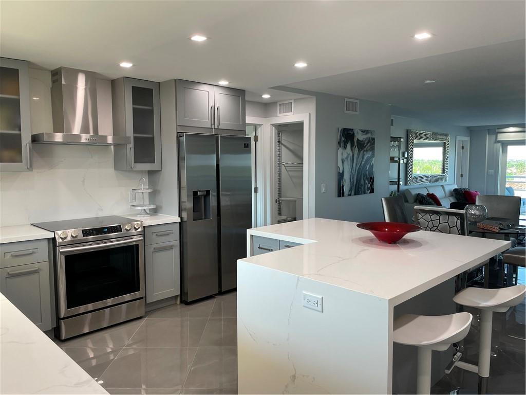 Hillsboro Island House - Residential