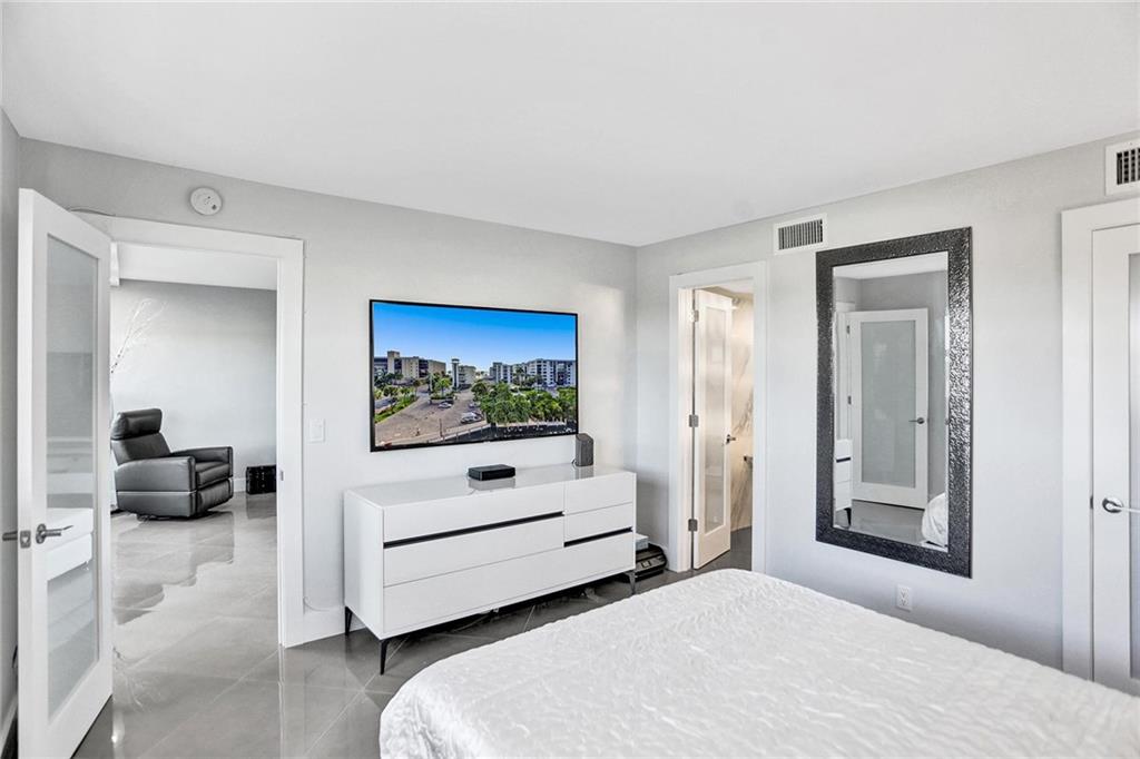 Hillsboro Island House - Residential