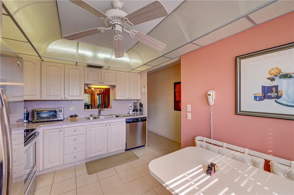 WYNMOOR COUNTRY CLUB - Residential