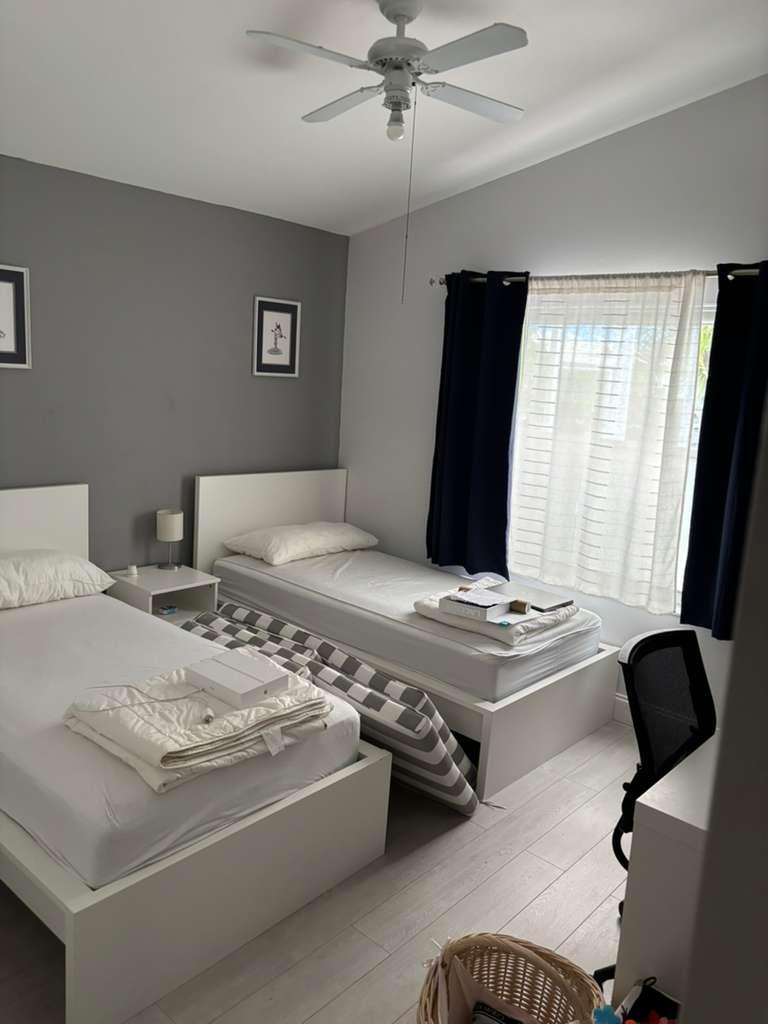 PEMBROKE FALLS PHASE 7 - Residential Lease