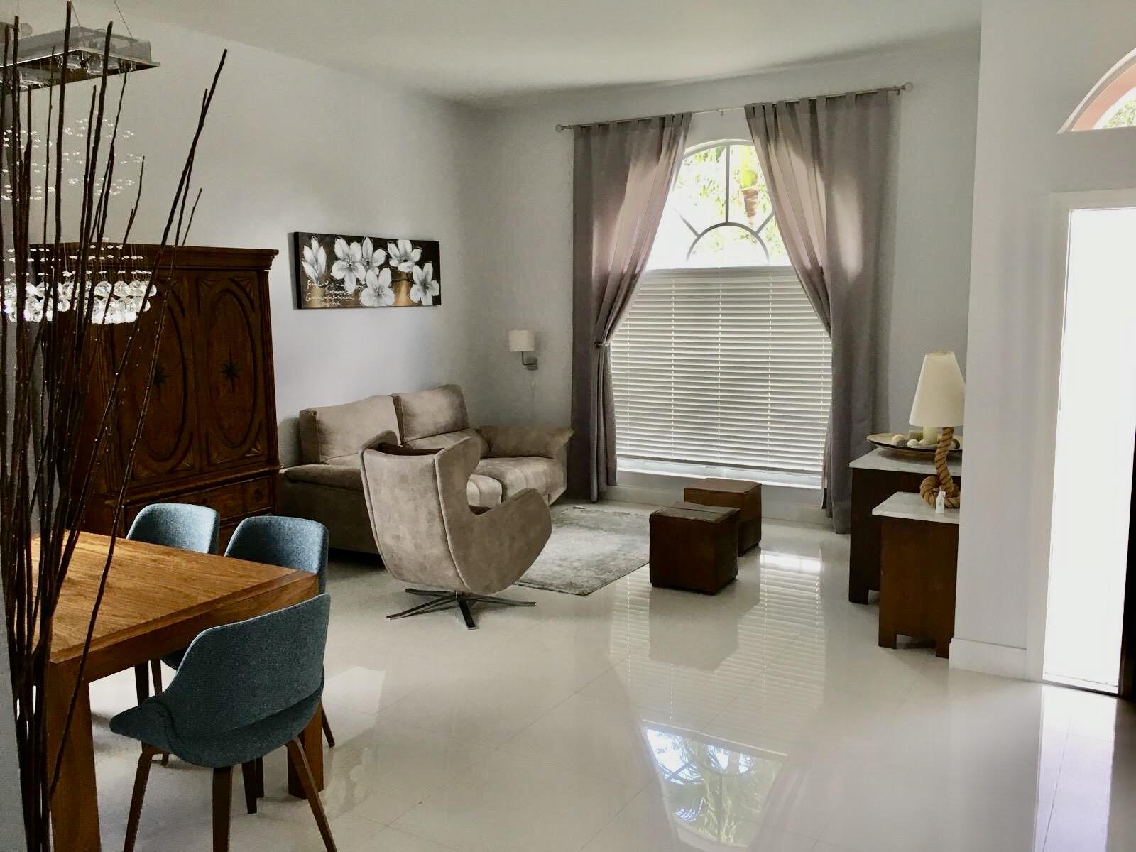 PEMBROKE FALLS PHASE 7 - Residential Lease