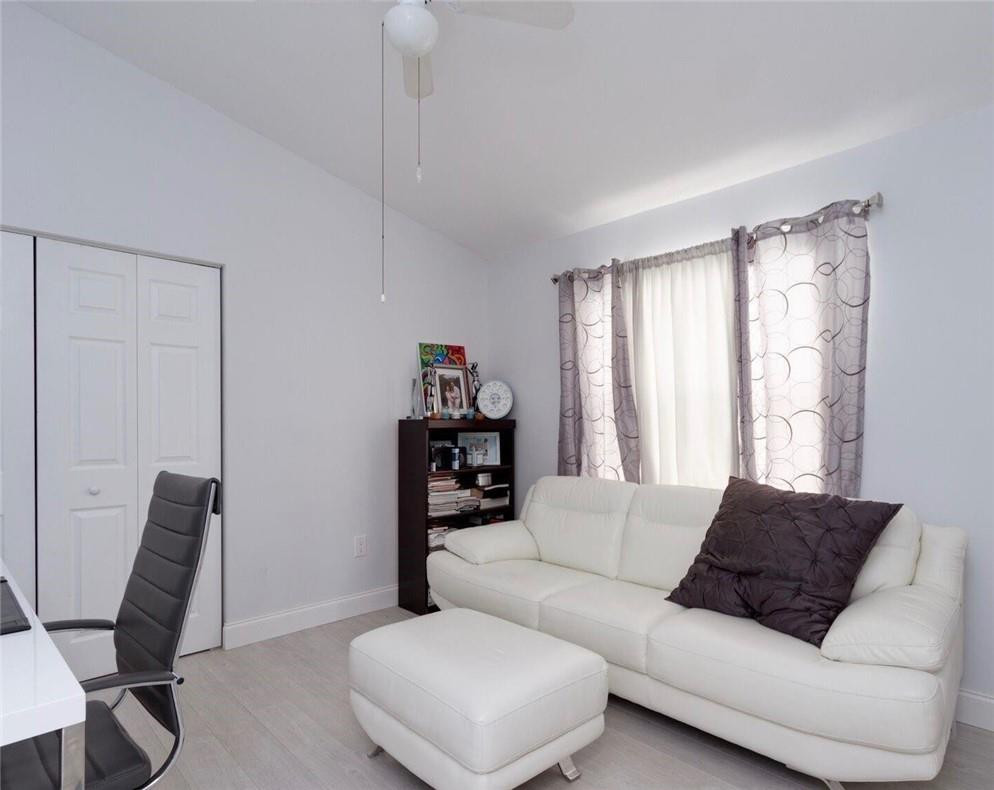 PEMBROKE FALLS PHASE 7 - Residential Lease