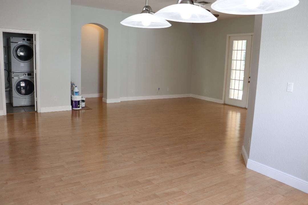 ISLES AT WESTON - Residential Lease