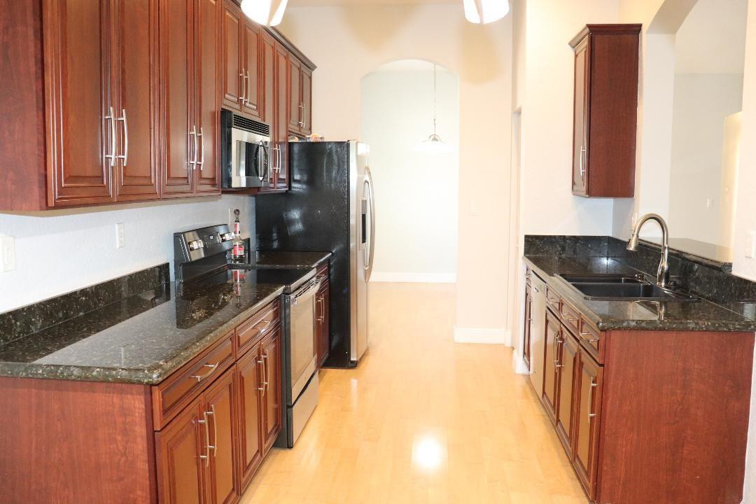 ISLES AT WESTON - Residential Lease