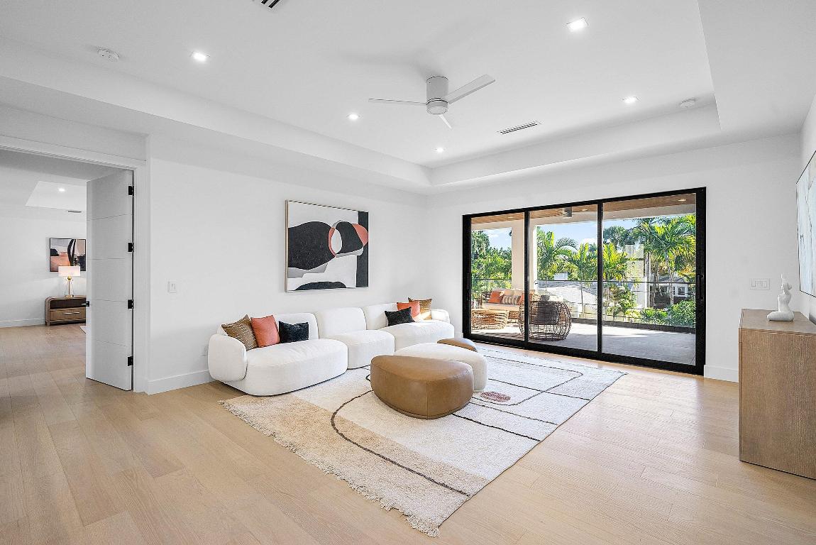 NORTH SHORE TERRACE PL 2 - Residential