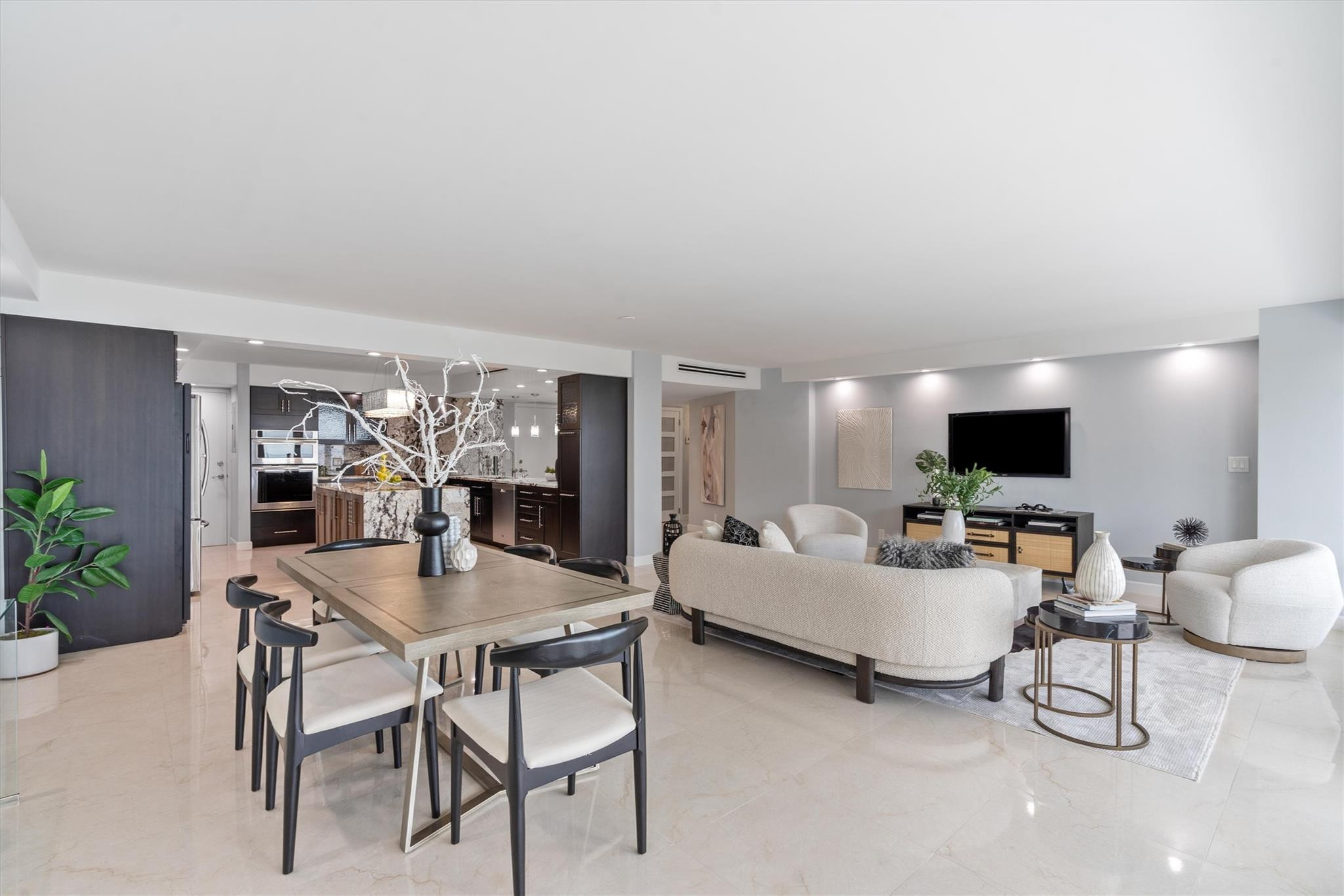 GALLEON CONDO - Residential Lease