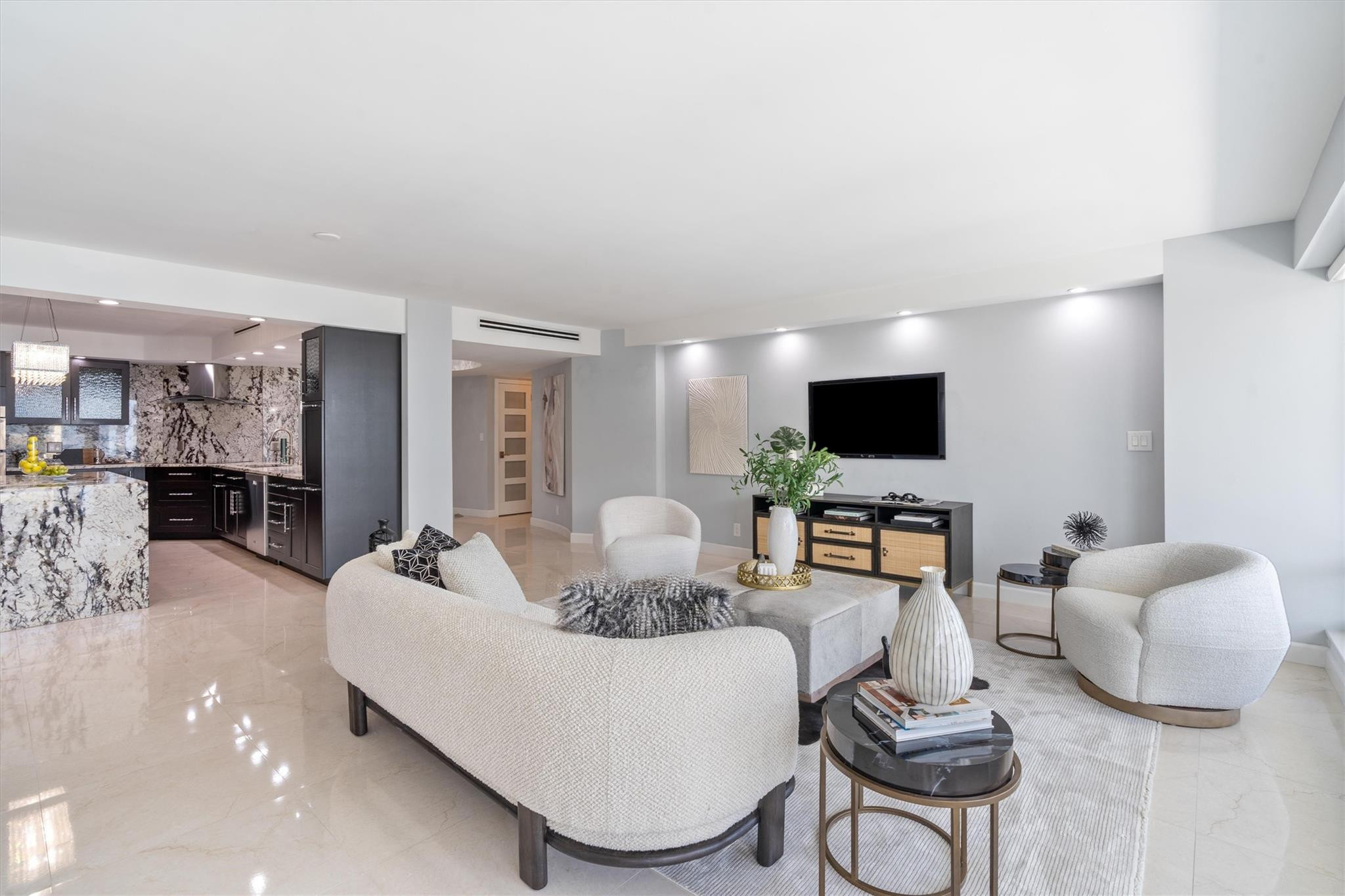 GALLEON CONDO - Residential Lease