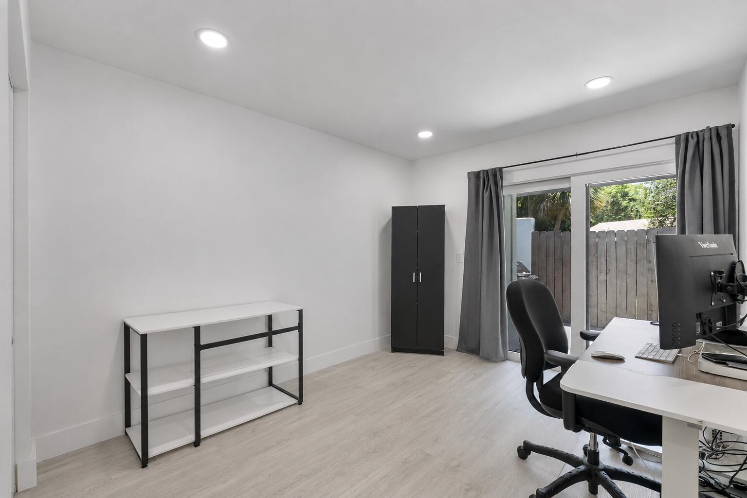 SANDALFOOT COVE SEC 10 - Residential